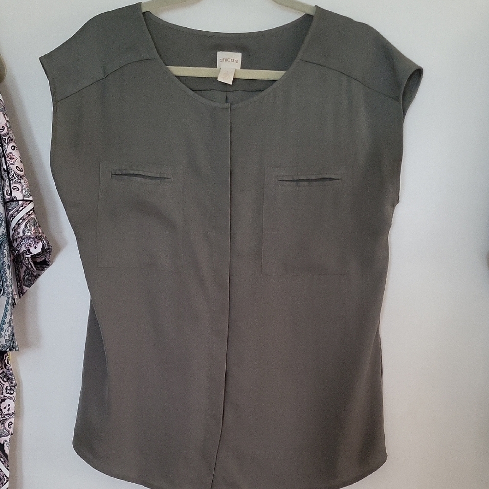 CHICO'S Short Sleeve Blouse